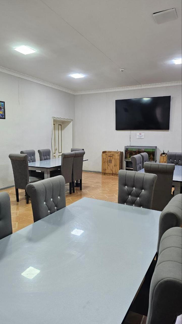 Hostel Danexan Apa Nukus 外观 照片